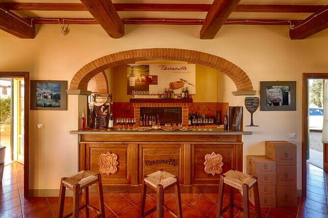 Triumph of Flavors, Winery Tour, Organic Wines in Panzano in Chianti - Inside the winery: meeting the family and the Chianti Classico territory