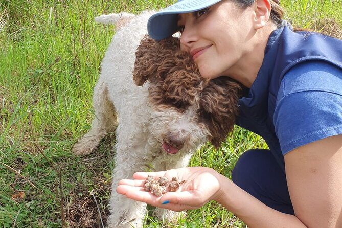 Truffle Hunting Experience in Assisi - Photos, Videos, and Little Extras