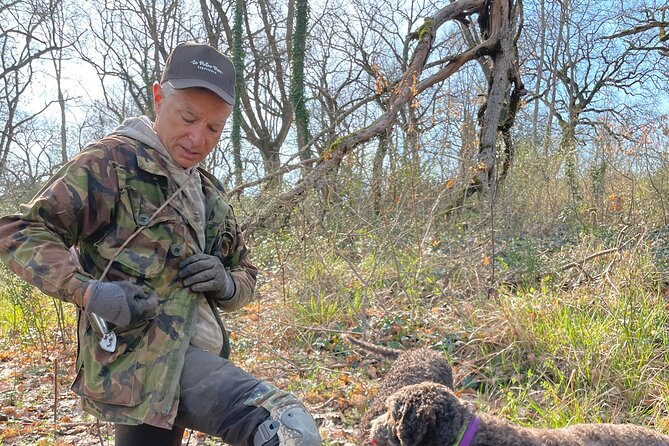 Truffle Hunting in Tuscany - The Interpreter and Ugo’s Dog Team: The Real Secret Sauce