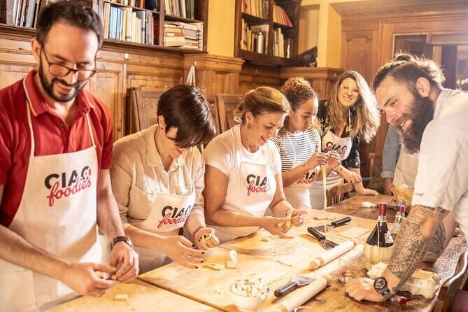 Tuscan Cooking Class in an Art Gallery in Florence - Wine and coffee: how the tasting supports the meal