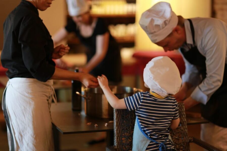 Tuscany: Cake and Biscuit Cooking Class for Kids - The 90-minute flow: pastry, filling choices, biscuit shapes, and colorful sugar