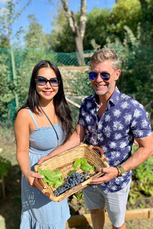 Tuscany: Cooking, Dinner & Live Opera in the countryside - The villa walk: vineyards, veggie garden, and how the ingredients set the tone