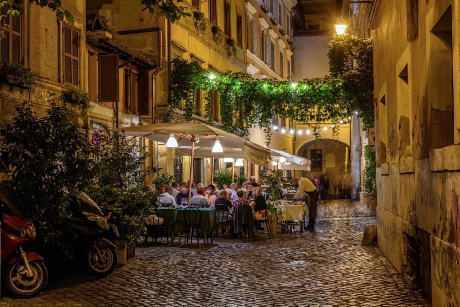 Tuscany: Self-Guided Video Tour with World's Top Experts - San Gimignano and Montepulciano: Towers, Streets, and Wine-First Stories