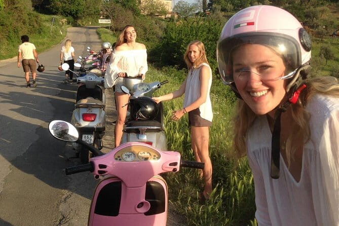 Tuscany Vespa Tour: Lunch & Wine Tasting, Countryside Roads - The Vespa lesson: automatic gears plus a safety check