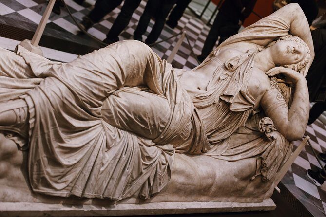Uffizi Gallery Florence Exclusive Guided Museum Tour - What you’ll see: Botticelli, Raphael, Caravaggio, and the icons