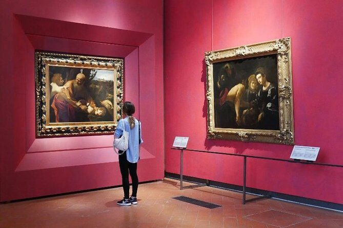 Uffizi Gallery Italian guided Tour semi private - Inside the Uffizi: how the “corridors and ceilings” get you to look closer