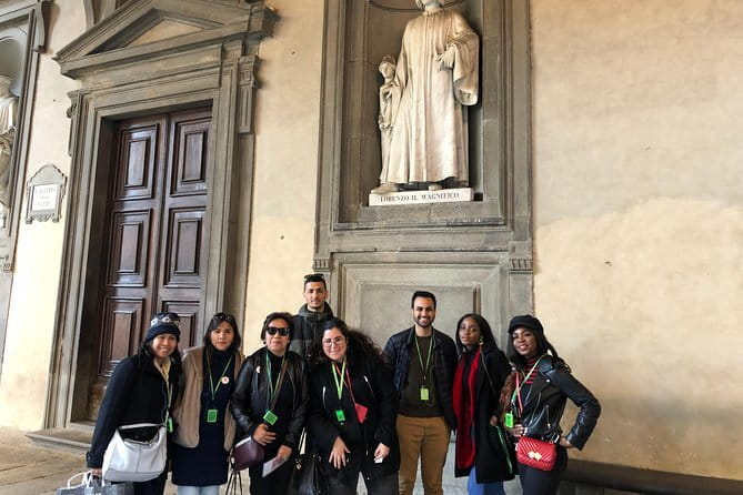 Uffizi Gallery Small Group Tour with Guide - Meeting at Piazzale degli Uffizi: security, ID, and timing