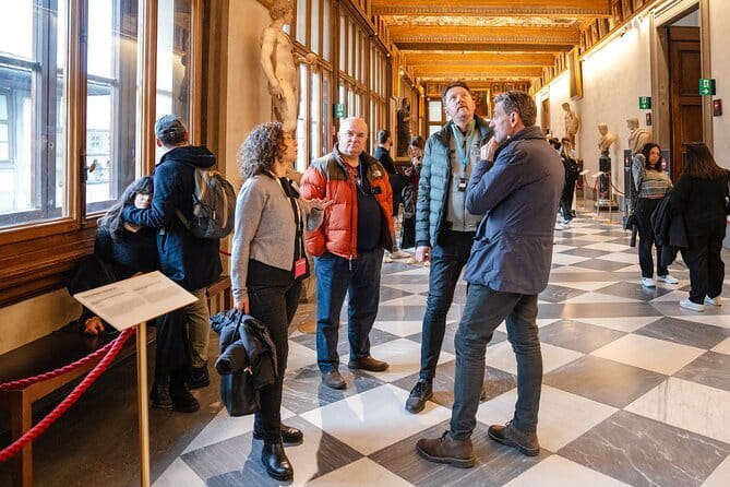 Uffizi Gallery Tour with Botticelli & Michelangelo - Botticelli and Michelangelo: the Renaissance power lineup