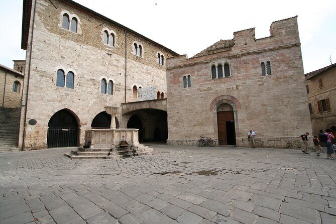 Umbria off the beaten track. Rasiglia, Trevi, Bevagna and Collepino - Rasiglia, Little Venice: water sounds, quiet lanes, and hidden charm