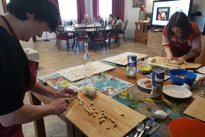 Umbria Traditional Cooking Class in Assisi countryside - Why Assisi Countryside Cooking Beats a City Food Tour