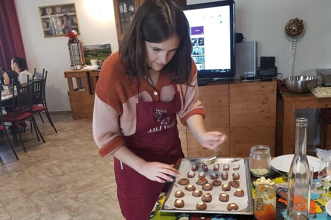 Umbria Traditional Cooking Class in Assisi countryside - Wine Tasting While You Cook: 6 Organic Wines Plus Olive Oil
