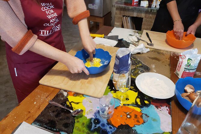 Umbria Traditional Cooking Class in Assisi countryside - Small group size: how it changes the whole vibe