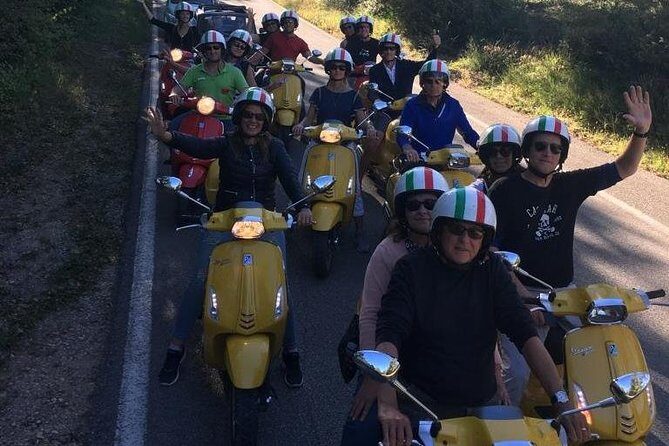 Vespa Tour in Chianti Small Group from Florence - Learning the automatic Vespa (and the safety rules that matter)