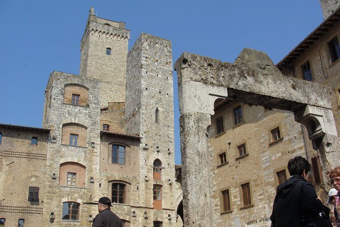 Visit of San Gimignano with local expert guide - Key highlights you’ll feel on the walk