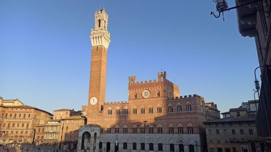 Visit Siena and San Gimignano with lunch at a family farm - FAQ
