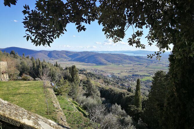 Walking Tour in Cortona - Duration, pace, and group size you can actually manage