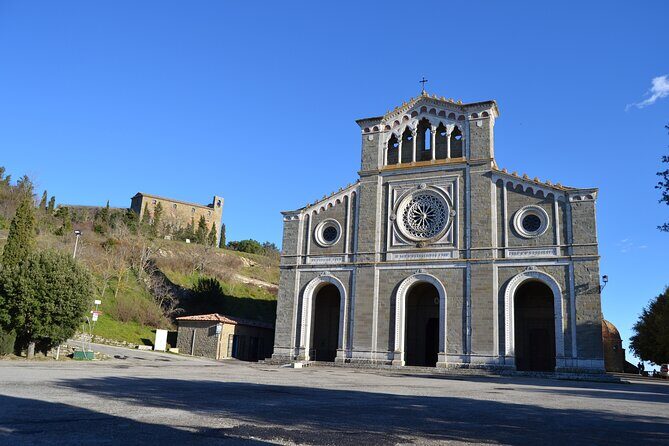 Walking Tour in Cortona - Practical expectations: tickets, timing, and how the day flows