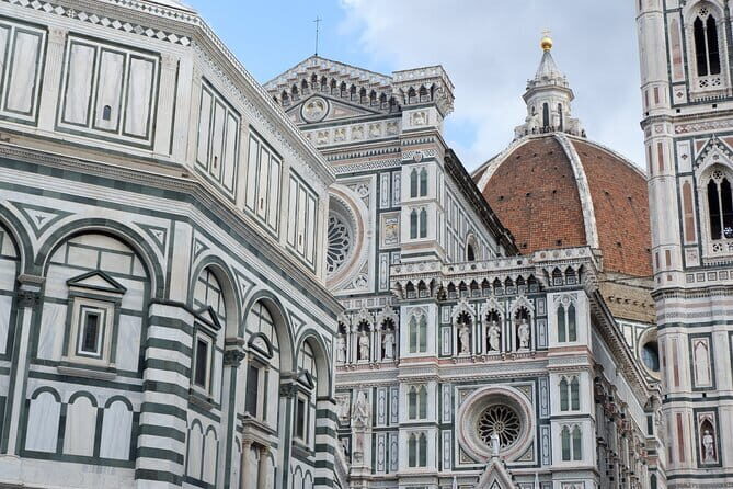 Walking tour of Florence with a private Florentine Tourist Guide - The walk’s big arc: from Piazza San Marco to Oltrarno
