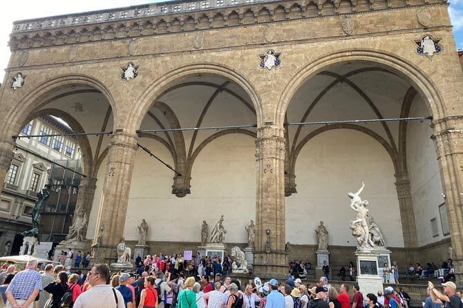 Walking Tour trough Renaissance Secrets in Florence - Piazza della Signoria: where the Renaissance story gets clearer