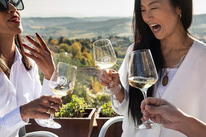 Wine tasting in San Gimignano - Timing in San Gimignano: meeting point and the 3:00 pm advantage