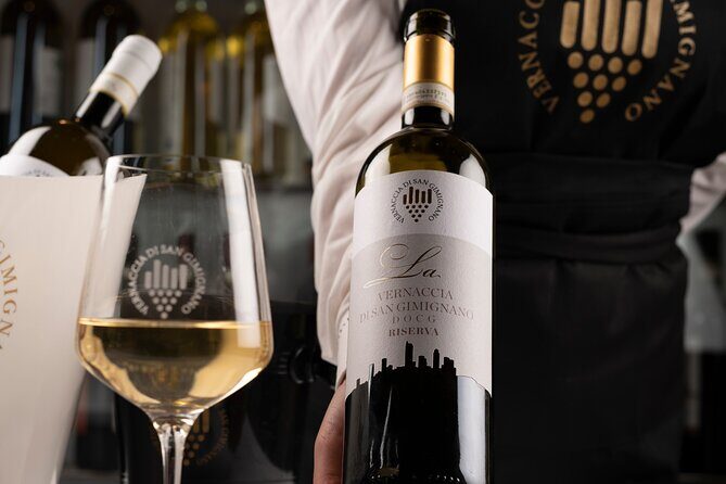 Wine tasting in San Gimignano - The tasting room setup: spaced seating and real time to absorb