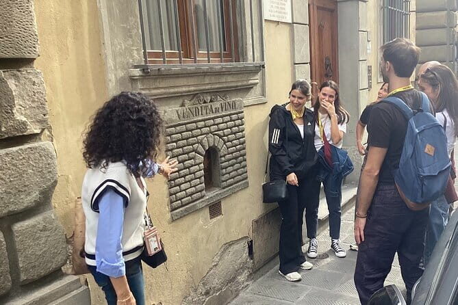 Wine Windows Walk with Wine Tasting and Appetizers - Piazza San Lorenzo: Brunelleschi, Medici patronage, and a Michelangelo side story
