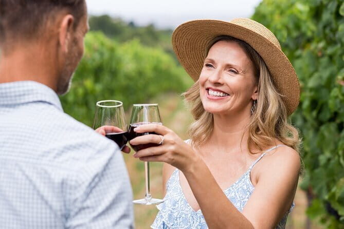 Wineries Tour and Wine Tastings in Chianti Hills from Florence - Why Chianti Hills Works Better by Bus Than by Car
