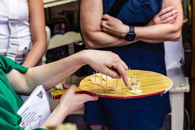 Winner 2025 Florence Sunset Food & Wine Tour by Eating Europe - Formaggi E Salumi Sandro & Ivana: Pecorino vs Parmigiano like a pro